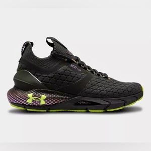 Under Armour Womens HOVR Phantom 2 ColdGear Reactor Running Shoes size 6.5
